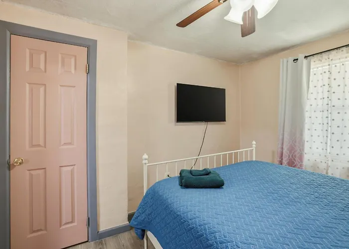 Bright 3br, Dogs, Fenced Yard, Fsu & Dwntown Tallahassee